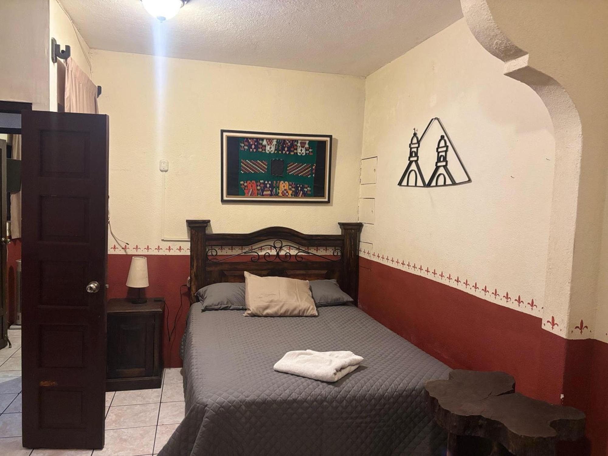 Cristales De Antigua La Calzada酒店 外观 照片